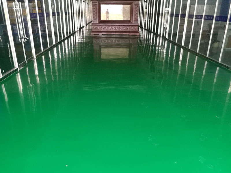 密封固化劑地坪和環(huán)氧地坪有什么不同?